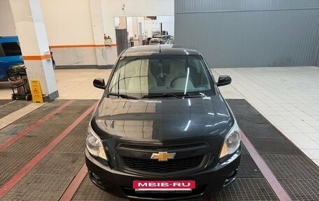 Chevrolet Cobalt II, 2013 год, 569 000 рублей, 3 фотография