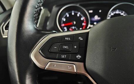 Volkswagen Tiguan II, 2021 год, 2 630 000 рублей, 14 фотография