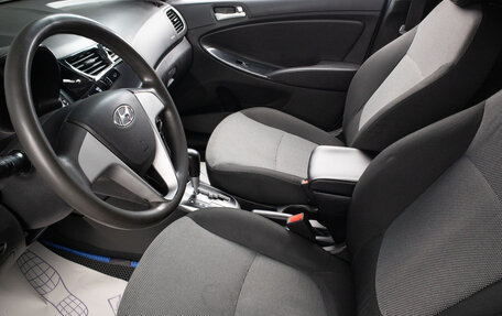Hyundai Solaris II рестайлинг, 2013 год, 749 000 рублей, 13 фотография