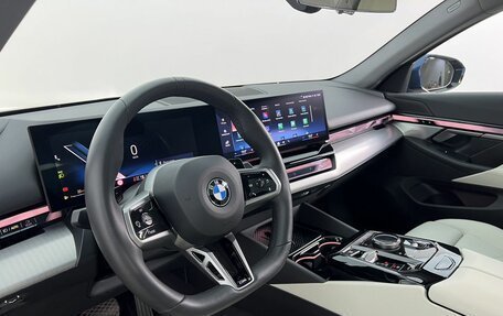 BMW 5 серия, 2024 год, 7 600 000 рублей, 10 фотография