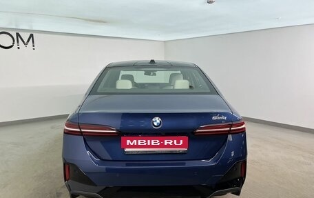 BMW 5 серия, 2024 год, 7 600 000 рублей, 4 фотография