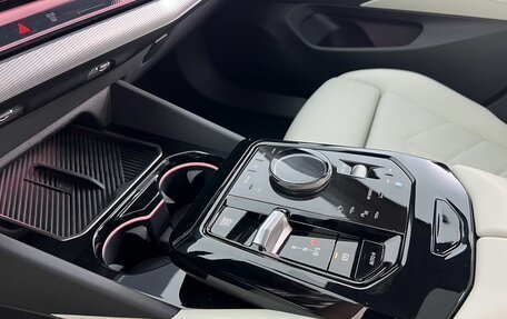 BMW 5 серия, 2024 год, 7 600 000 рублей, 16 фотография
