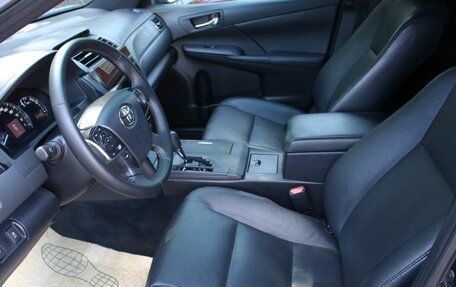 Toyota Camry, 2014 год, 1 890 000 рублей, 15 фотография