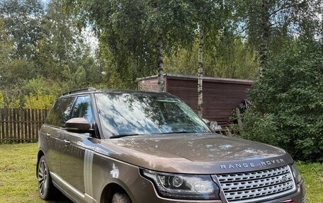 Land Rover Range Rover IV рестайлинг, 2014 год, 3 900 000 рублей, 4 фотография
