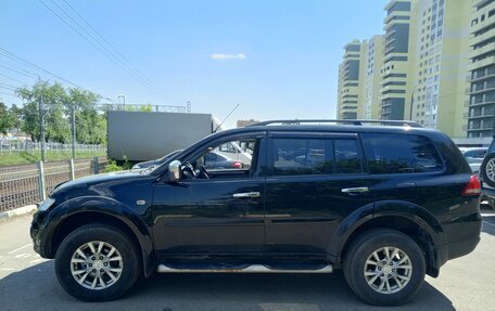 Mitsubishi Pajero Sport II рестайлинг, 2014 год, 2 050 000 рублей, 4 фотография