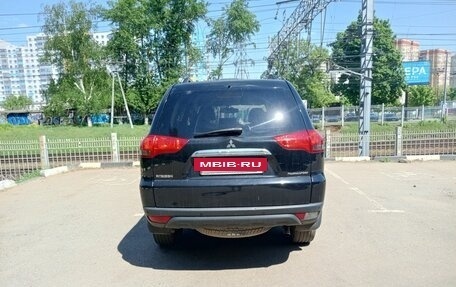 Mitsubishi Pajero Sport II рестайлинг, 2014 год, 2 050 000 рублей, 3 фотография