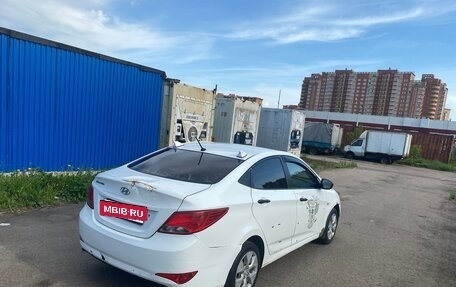 Hyundai Solaris II рестайлинг, 2016 год, 390 000 рублей, 5 фотография