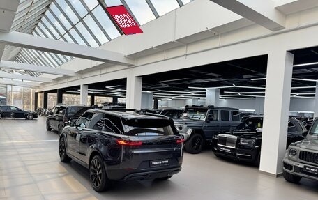 Land Rover Range Rover Sport, 2025 год, 15 750 000 рублей, 40 фотография