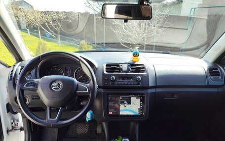 Skoda Fabia II, 2014 год, 1 070 000 рублей, 8 фотография