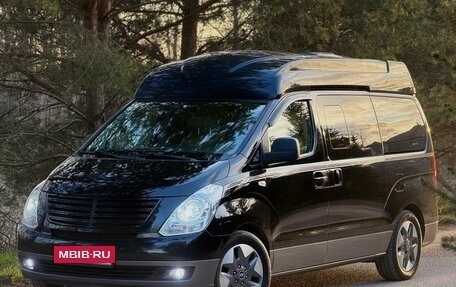 Hyundai Grand Starex Grand Starex I рестайлинг 2, 2013 год, 2 800 000 рублей, 10 фотография