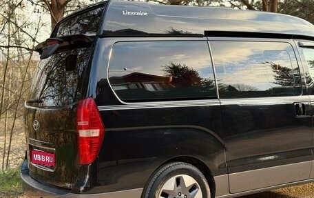 Hyundai Grand Starex Grand Starex I рестайлинг 2, 2013 год, 2 800 000 рублей, 6 фотография