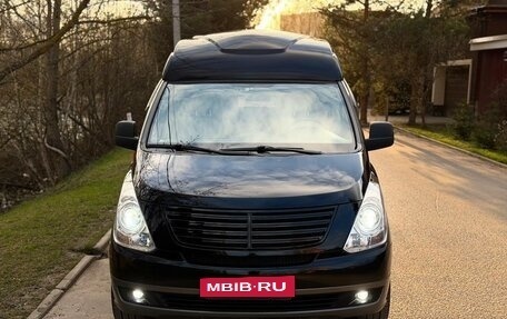 Hyundai Grand Starex Grand Starex I рестайлинг 2, 2013 год, 2 800 000 рублей, 24 фотография