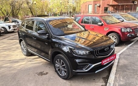 Geely Atlas, 2022 год, 2 100 000 рублей, 3 фотография