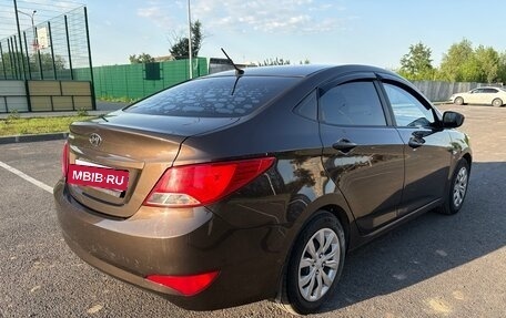 Hyundai Solaris II рестайлинг, 2016 год, 885 000 рублей, 5 фотография