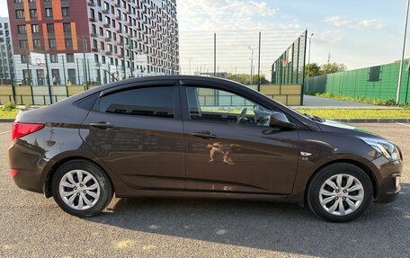 Hyundai Solaris II рестайлинг, 2016 год, 885 000 рублей, 8 фотография
