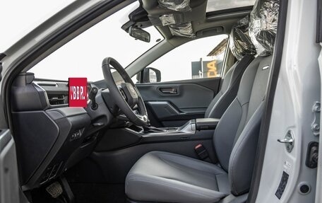 Toyota RAV4, 2025 год, 4 428 000 рублей, 22 фотография