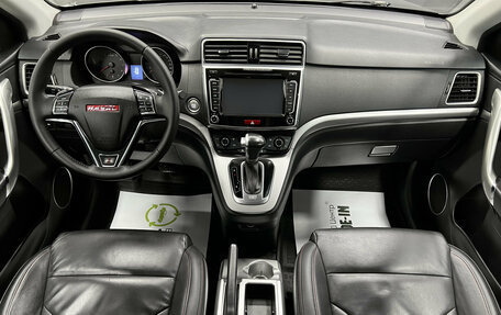 Haval H6, 2017 год, 1 525 000 рублей, 10 фотография