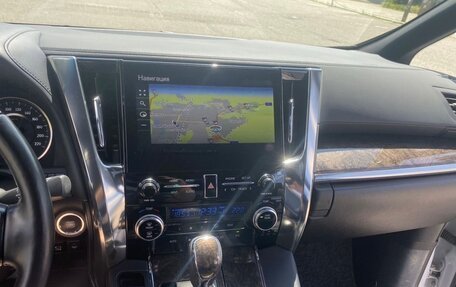 Toyota Alphard III, 2021 год, 15 фотография