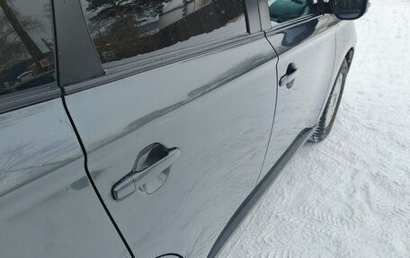 Mitsubishi Outlander III рестайлинг 3, 2014 год, 1 430 000 рублей, 4 фотография