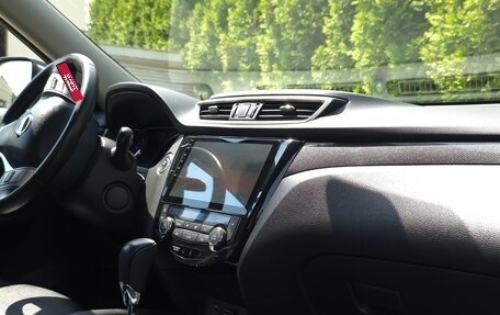 Nissan X-Trail, 2018 год, 1 990 000 рублей, 8 фотография