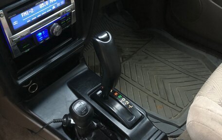 Toyota Hilux Surf III рестайлинг, 2000 год, 1 200 000 рублей, 15 фотография