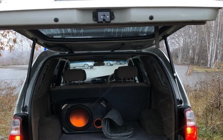 Toyota Hilux Surf III рестайлинг, 2000 год, 1 200 000 рублей, 10 фотография