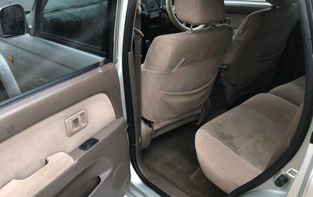 Toyota Hilux Surf III рестайлинг, 2000 год, 1 200 000 рублей, 20 фотография