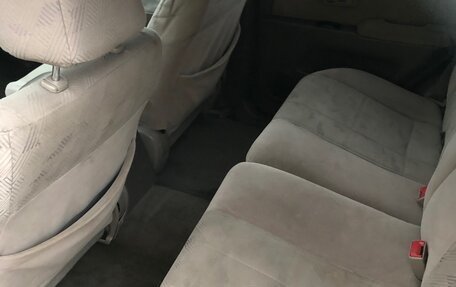 Toyota Hilux Surf III рестайлинг, 2000 год, 1 200 000 рублей, 19 фотография