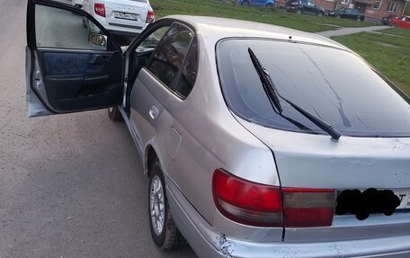 Toyota Carina E, 1997 год, 140 000 рублей, 2 фотография