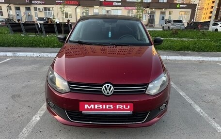 Volkswagen Polo VI (EU Market), 2015 год, 330 000 рублей, 3 фотография