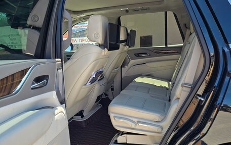 Cadillac Escalade V, 2021 год, 8 800 000 рублей, 7 фотография