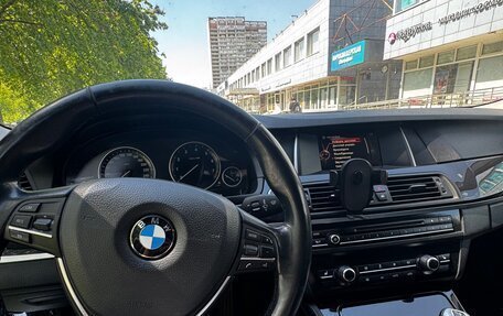 BMW 5 серия, 2015 год, 1 650 000 рублей, 14 фотография