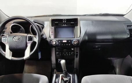 Toyota Land Cruiser Prado 150 рестайлинг 2, 2012 год, 2 950 000 рублей, 12 фотография