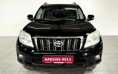 Toyota Land Cruiser Prado 150 рестайлинг 2, 2012 год, 2 950 000 рублей, 2 фотография