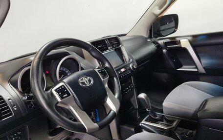 Toyota Land Cruiser Prado 150 рестайлинг 2, 2012 год, 2 950 000 рублей, 19 фотография