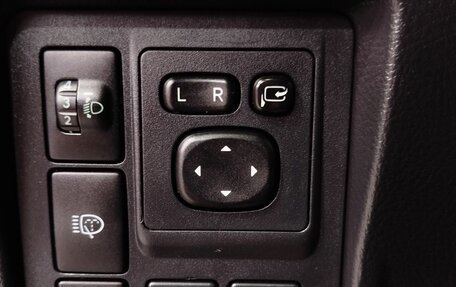 Toyota Land Cruiser Prado 150 рестайлинг 2, 2012 год, 2 950 000 рублей, 17 фотография