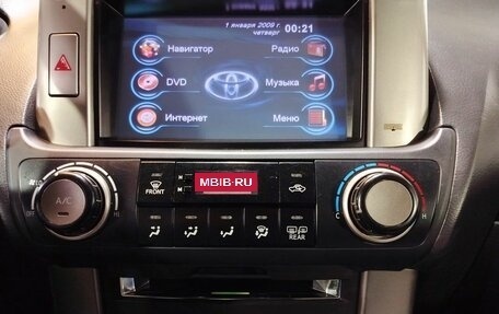 Toyota Land Cruiser Prado 150 рестайлинг 2, 2012 год, 2 950 000 рублей, 13 фотография