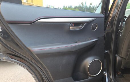Lexus NX I, 2016 год, 3 300 000 рублей, 26 фотография