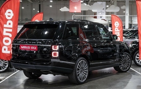 Land Rover Range Rover IV рестайлинг, 2021 год, 10 300 000 рублей, 8 фотография