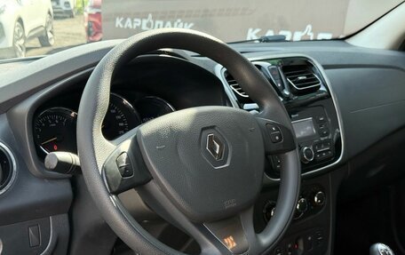 Renault Logan II, 2018 год, 829 000 рублей, 14 фотография