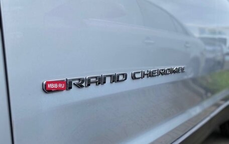 Jeep Grand Cherokee, 2022 год, 6 600 000 рублей, 5 фотография