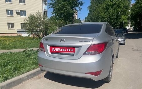 Hyundai Solaris II рестайлинг, 2015 год, 870 000 рублей, 5 фотография