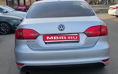 Volkswagen Jetta VI, 2014 год, 810 000 рублей, 5 фотография