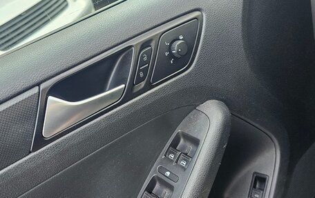 Volkswagen Jetta VI, 2014 год, 810 000 рублей, 17 фотография