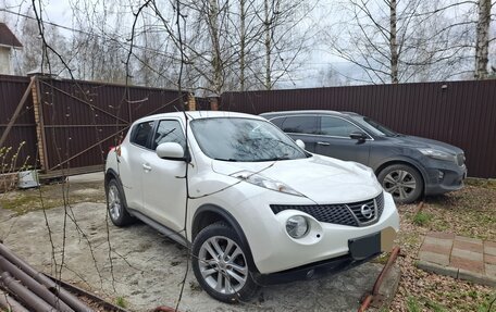 Nissan Juke II, 2014 год, 1 000 000 рублей, 3 фотография