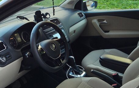 Volkswagen Polo VI (EU Market), 2012 год, 675 331 рублей, 11 фотография