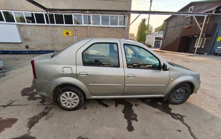 Renault Logan I, 2013 год, 600 000 рублей, 3 фотография