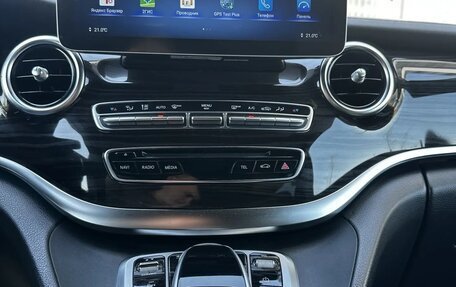 Mercedes-Benz V-Класс, 2019 год, 4 500 000 рублей, 9 фотография