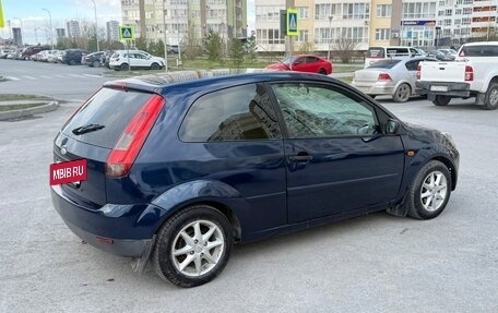 Ford Fiesta, 2005 год, 260 000 рублей, 2 фотография
