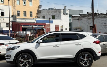 Hyundai Tucson III, 2016 год, 2 100 000 рублей, 16 фотография